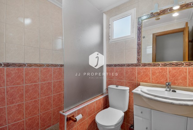 Resale - Apartment / flat -
Torrevieja - Parque las naciones