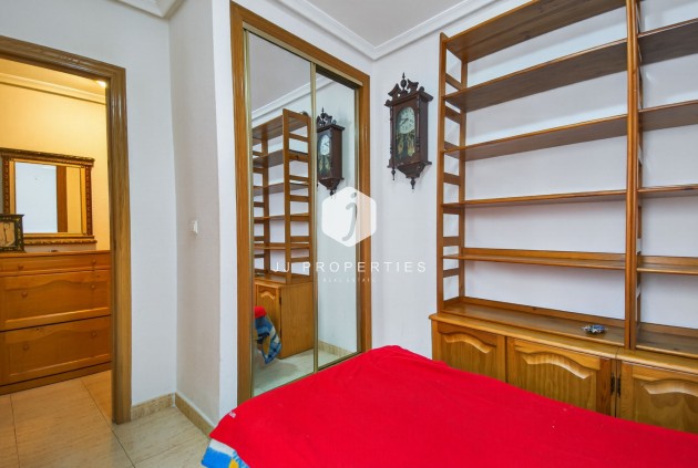 Resale - Apartment / flat -
Torrevieja - Parque las naciones