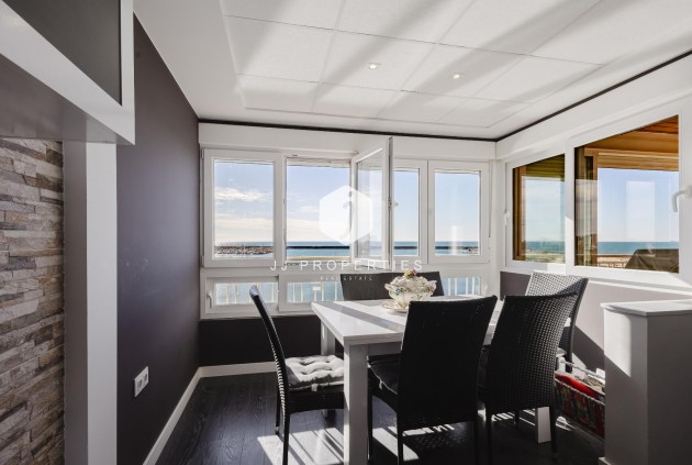 D'occasion - Appartement -
Torrevieja - Costa Blanca