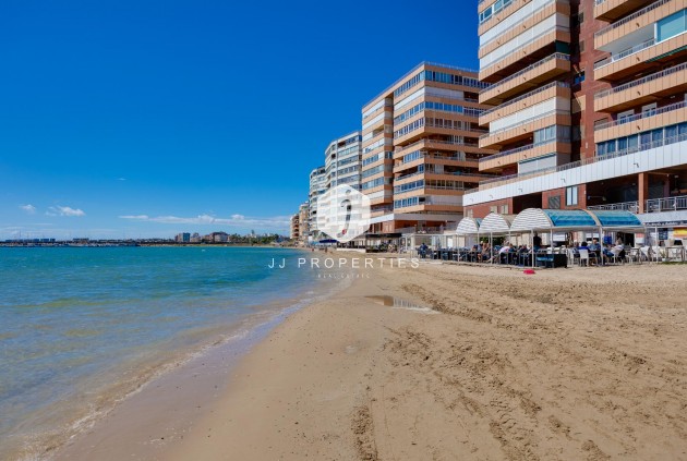 D'occasion - Appartement -
Torrevieja - Costa Blanca