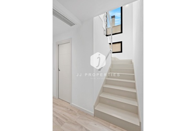 Resale - Villa -
Orihuela Costa - Cabo Roig