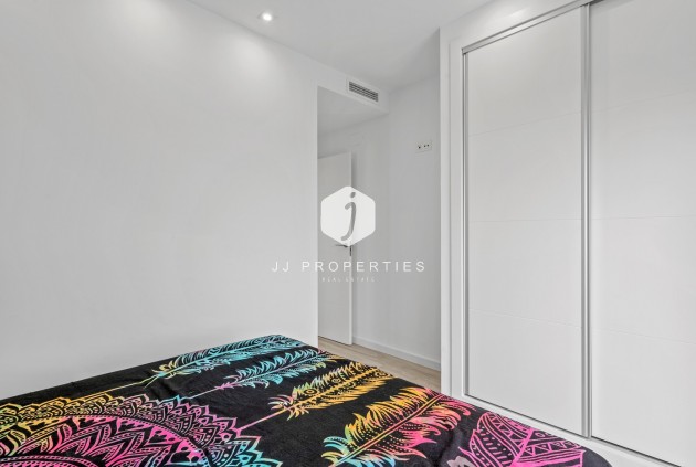 Resale - Villa -
Orihuela Costa - Cabo Roig