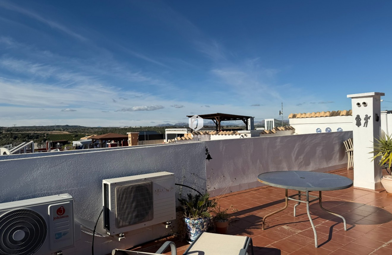 Z drugiej ręki - Mieszkanie w bloku -
Orihuela Costa - Costa Blanca