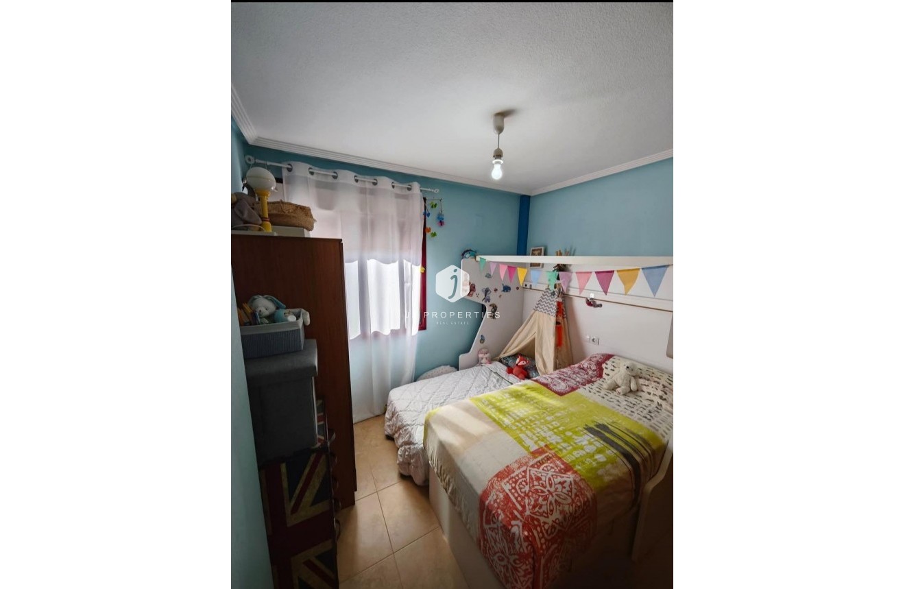 Aus zweiter Hand - Duplex -
Benferri - Comunidad Valenciana