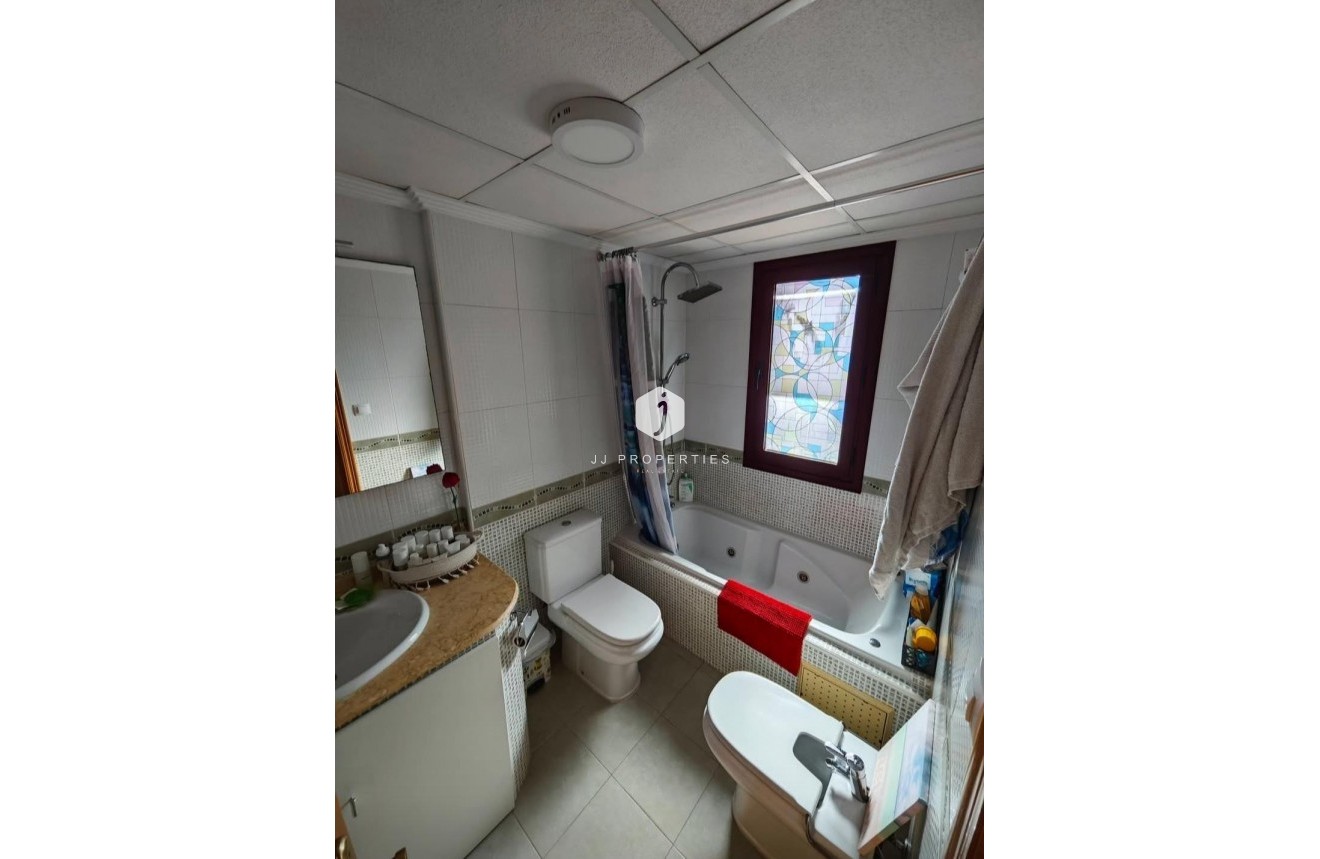 Aus zweiter Hand - Duplex -
Benferri - Comunidad Valenciana