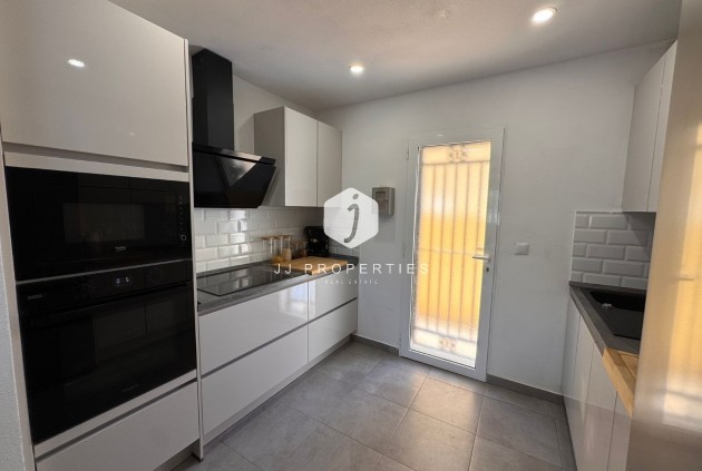 D'occasion - Chalet -
Campoamor - Costa Blanca