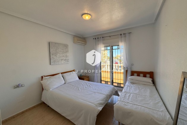 D'occasion - Chalet -
Campoamor - Costa Blanca