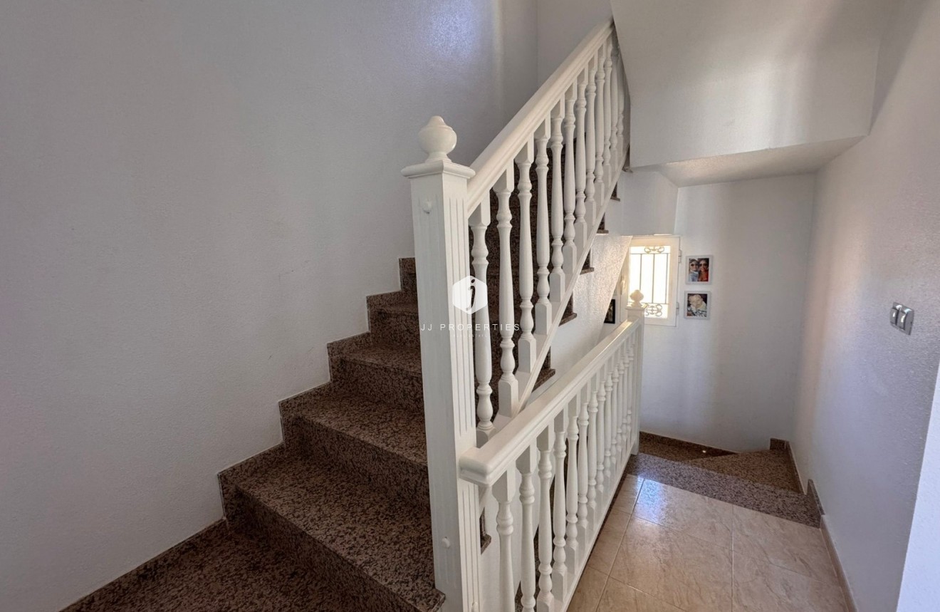 D'occasion - Chalet -
Campoamor - Costa Blanca