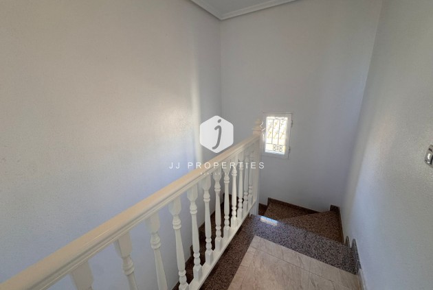 D'occasion - Chalet -
Campoamor - Costa Blanca