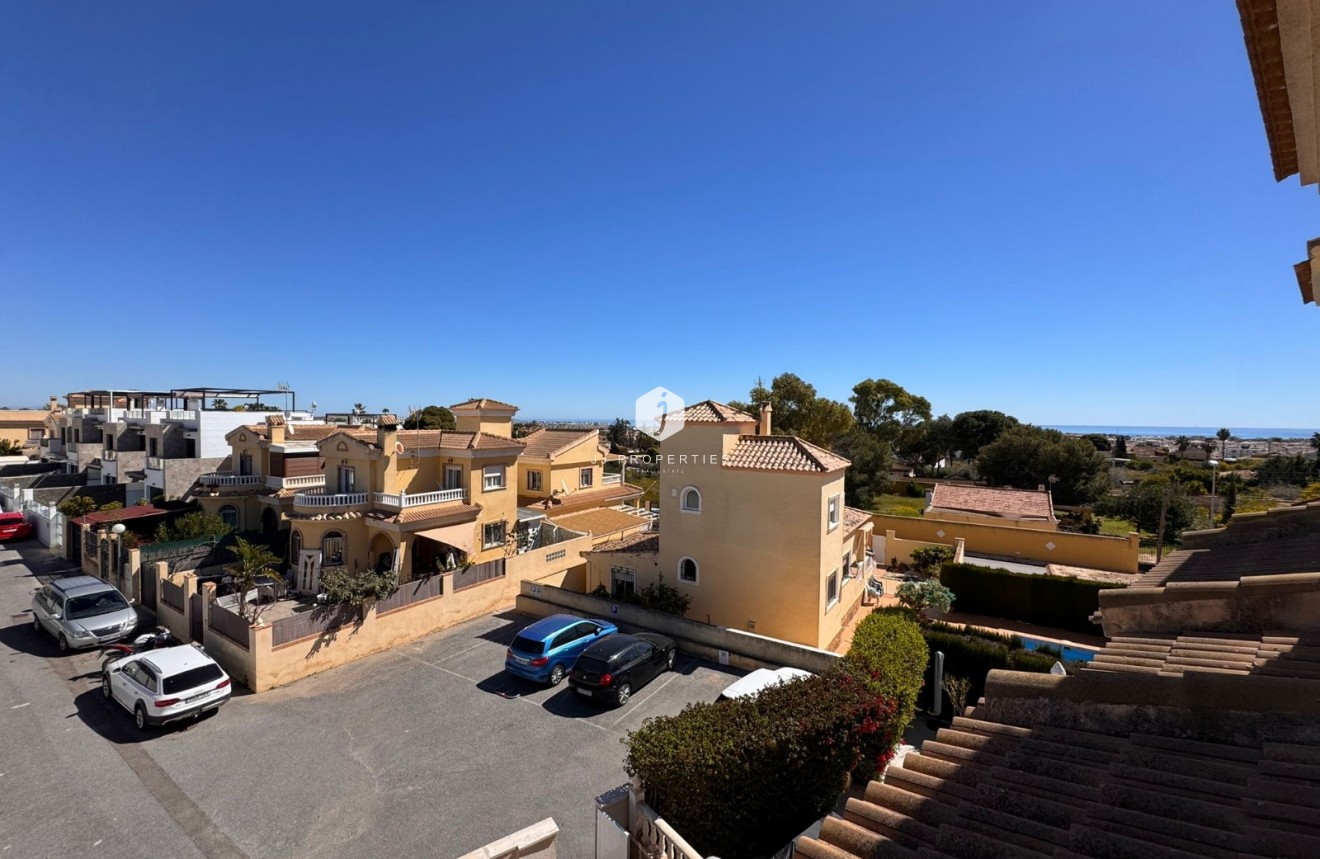 D'occasion - Chalet -
Campoamor - Costa Blanca