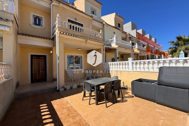 D'occasion - Chalet -
Campoamor - Costa Blanca