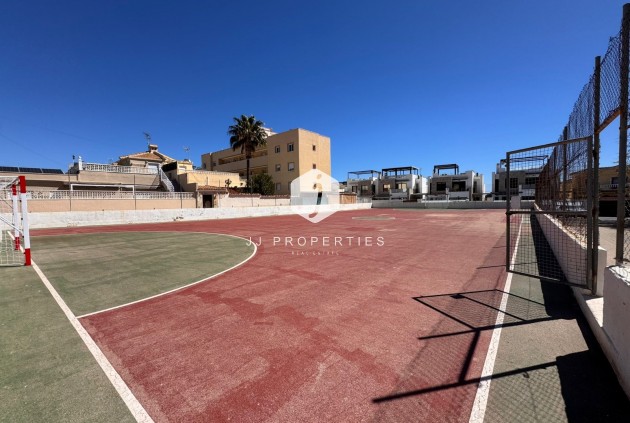 D'occasion - Chalet -
Campoamor - Costa Blanca