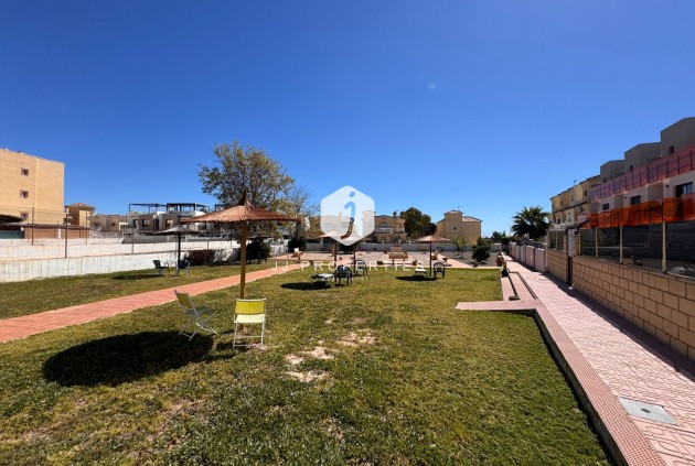 D'occasion - Chalet -
Campoamor - Costa Blanca