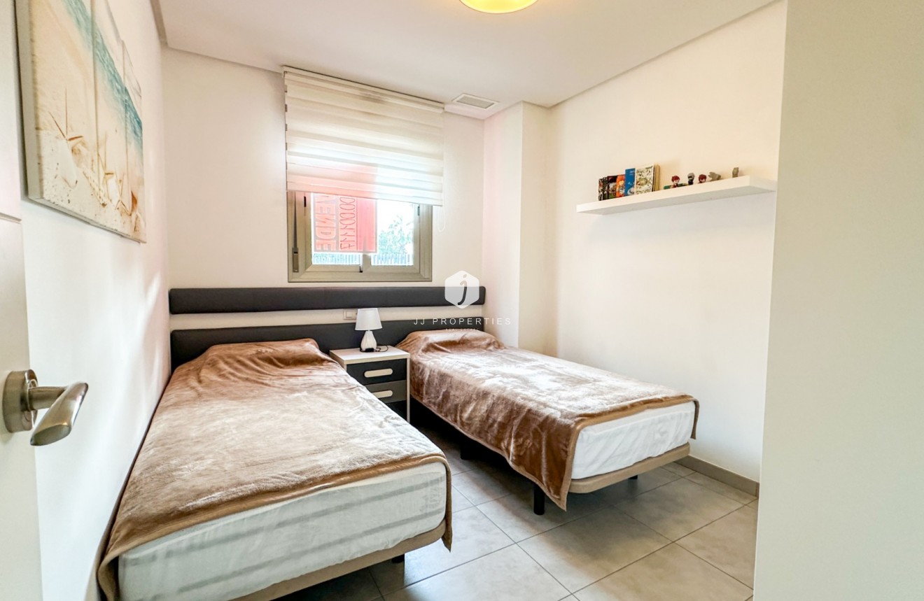 Resale - Apartment / flat -
Orihuela Costa - Costa Blanca