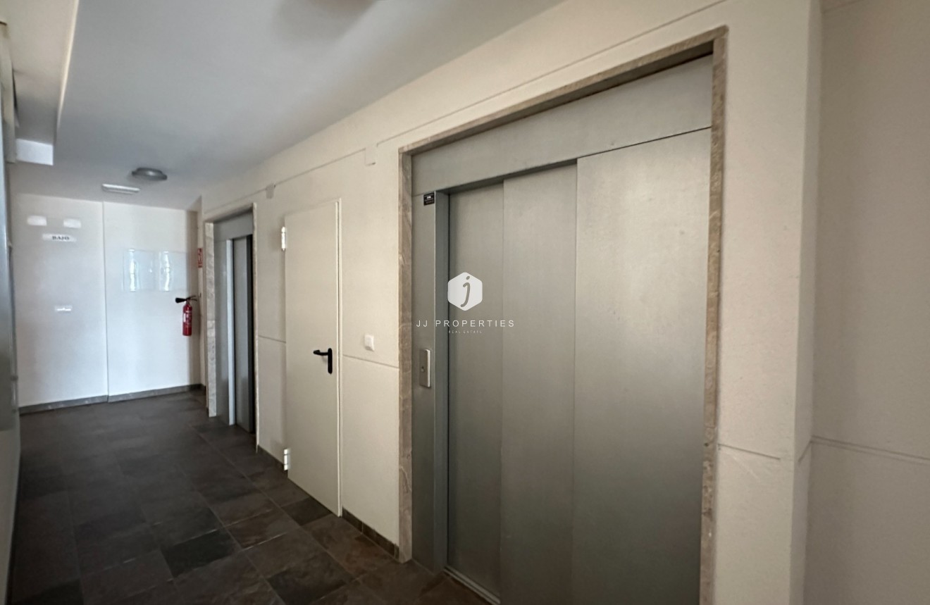 Resale - Apartment / flat -
Orihuela Costa - Costa Blanca