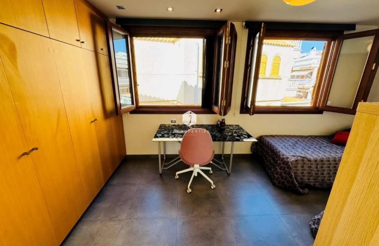 Resale - Duplex -
Guardamar del Segura - Costa Blanca