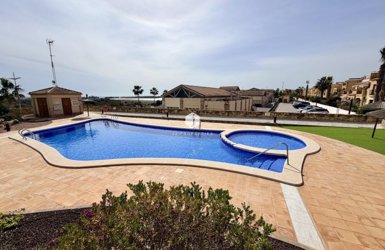 Tweedehands - Bungalow -
Algorfa - Inland