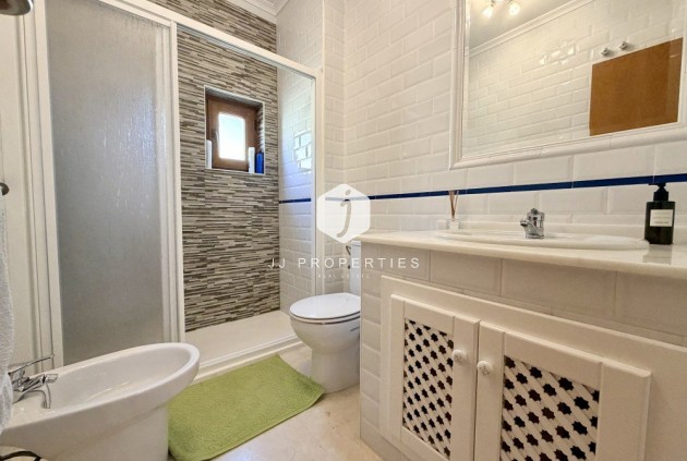 Tweedehands - Bungalow -
Algorfa - Inland