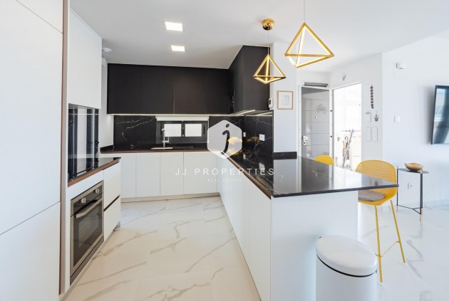 Resale - Apartment / flat -
San Miguel de Salinas - Bellavista