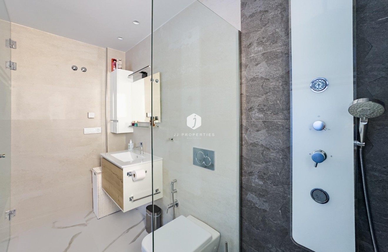 Resale - Apartment / flat -
San Miguel de Salinas - Bellavista