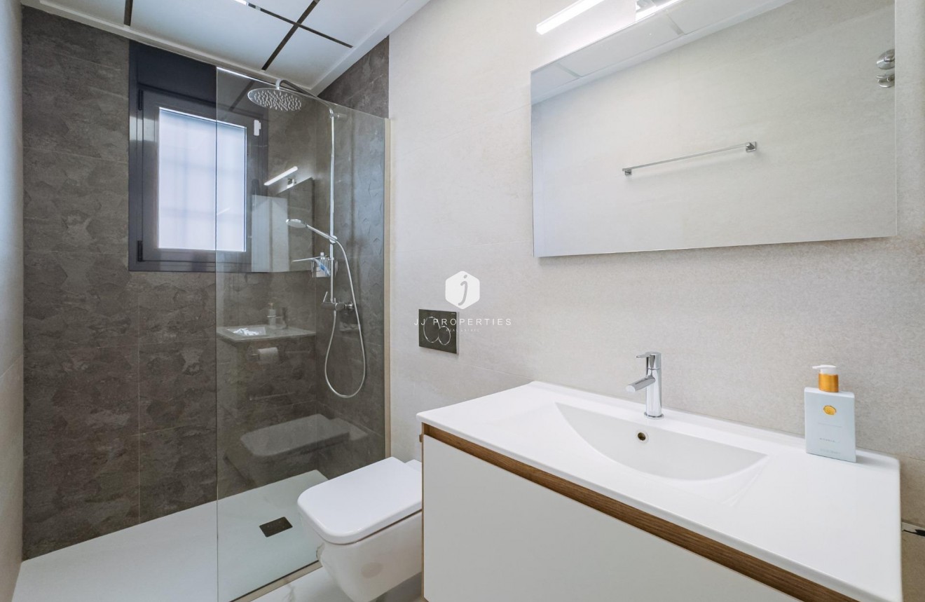 Resale - Apartment / flat -
San Miguel de Salinas - Bellavista