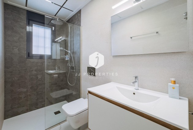 Resale - Apartment / flat -
San Miguel de Salinas - Bellavista