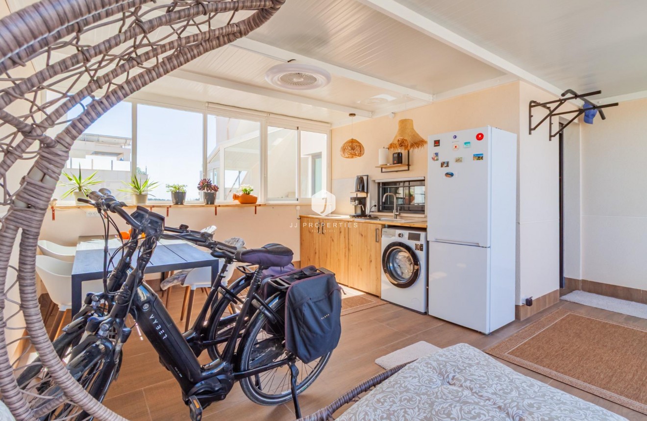 Resale - Apartment / flat -
San Miguel de Salinas - Bellavista