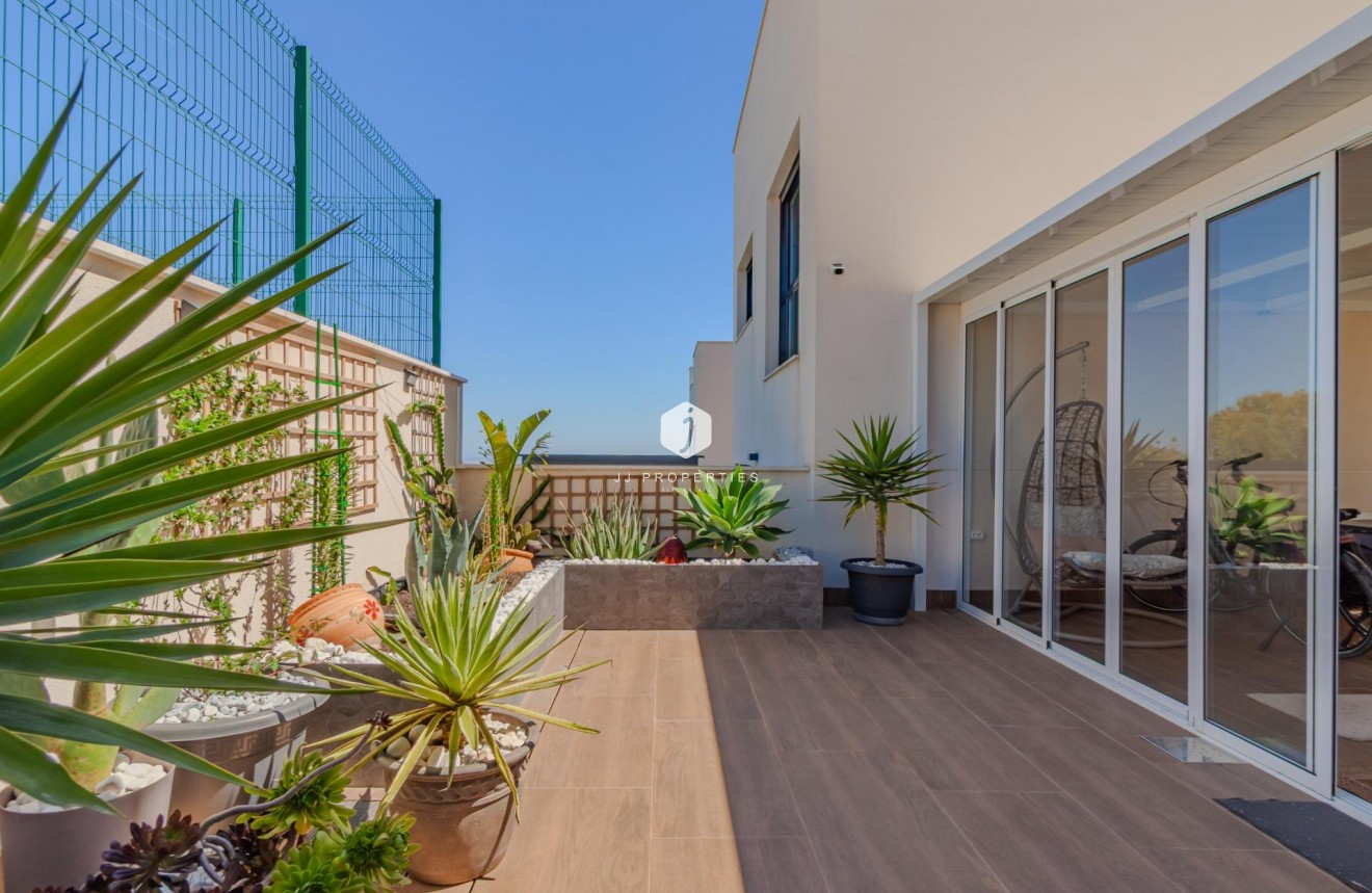 Resale - Apartment / flat -
San Miguel de Salinas - Bellavista