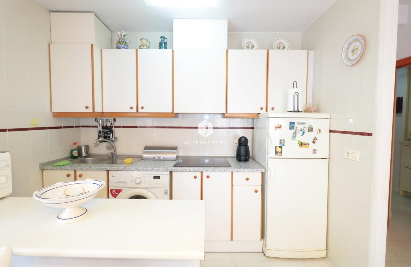 Resale - Apartment / flat -
Torrevieja - Playa de los Naufragos