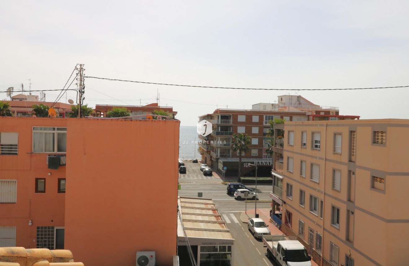 Resale - Apartment / flat -
Torrevieja - Playa de los Naufragos
