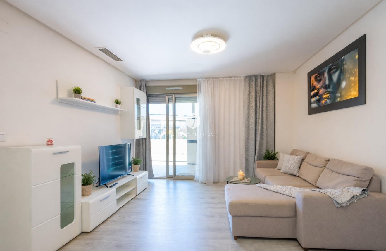 Resale - Apartment / flat -
Orihuela Costa - Los Dolses