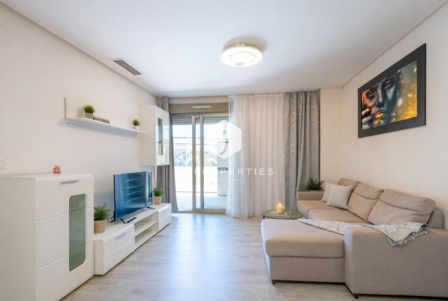 Resale - Apartment / flat -
Orihuela Costa - Los Dolses