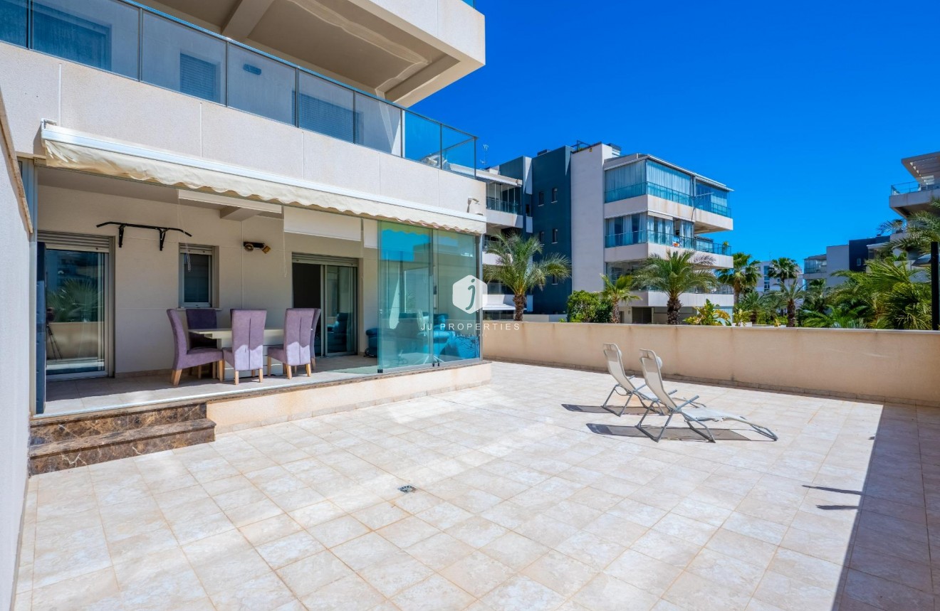 Resale - Apartment / flat -
Orihuela Costa - Los Dolses