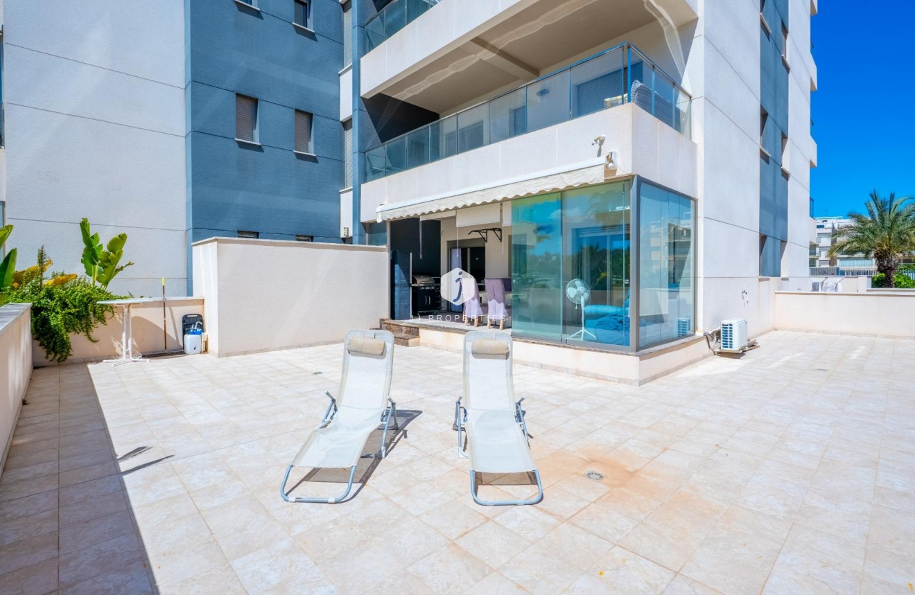 Resale - Apartment / flat -
Orihuela Costa - Los Dolses