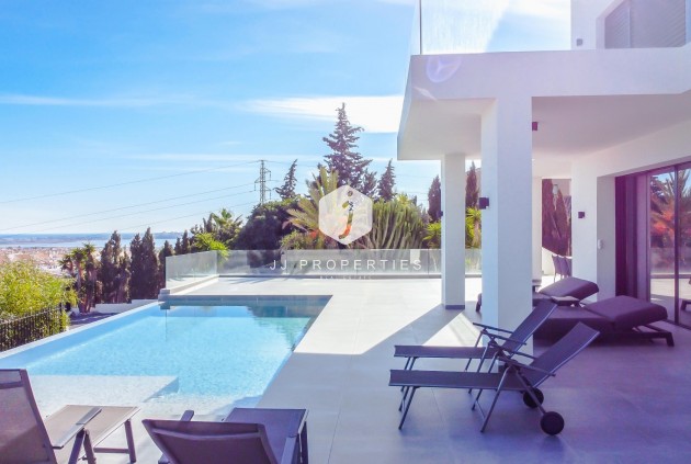 Resale - Villa -
Ciudad Quesada - Costa Blanca