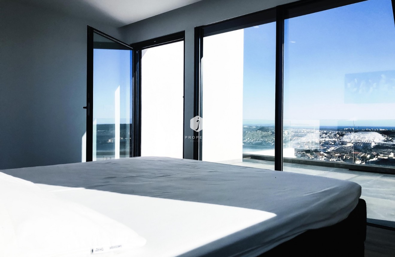 Resale - Villa -
Ciudad Quesada - Costa Blanca