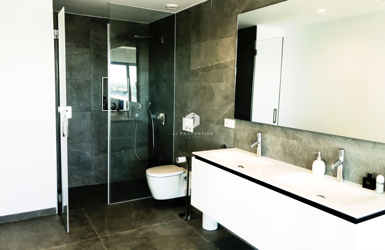 Resale - Villa -
Ciudad Quesada - Costa Blanca