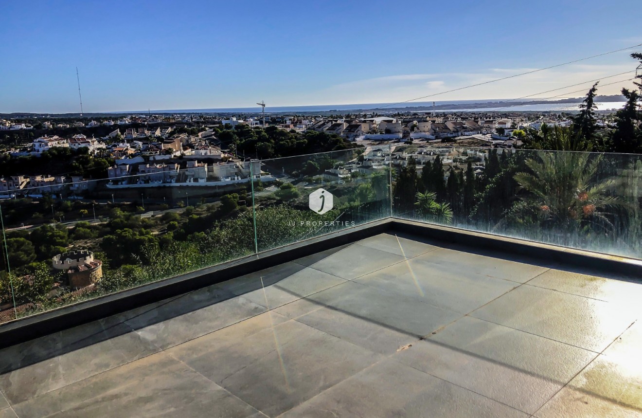 Resale - Villa -
Ciudad Quesada - Costa Blanca