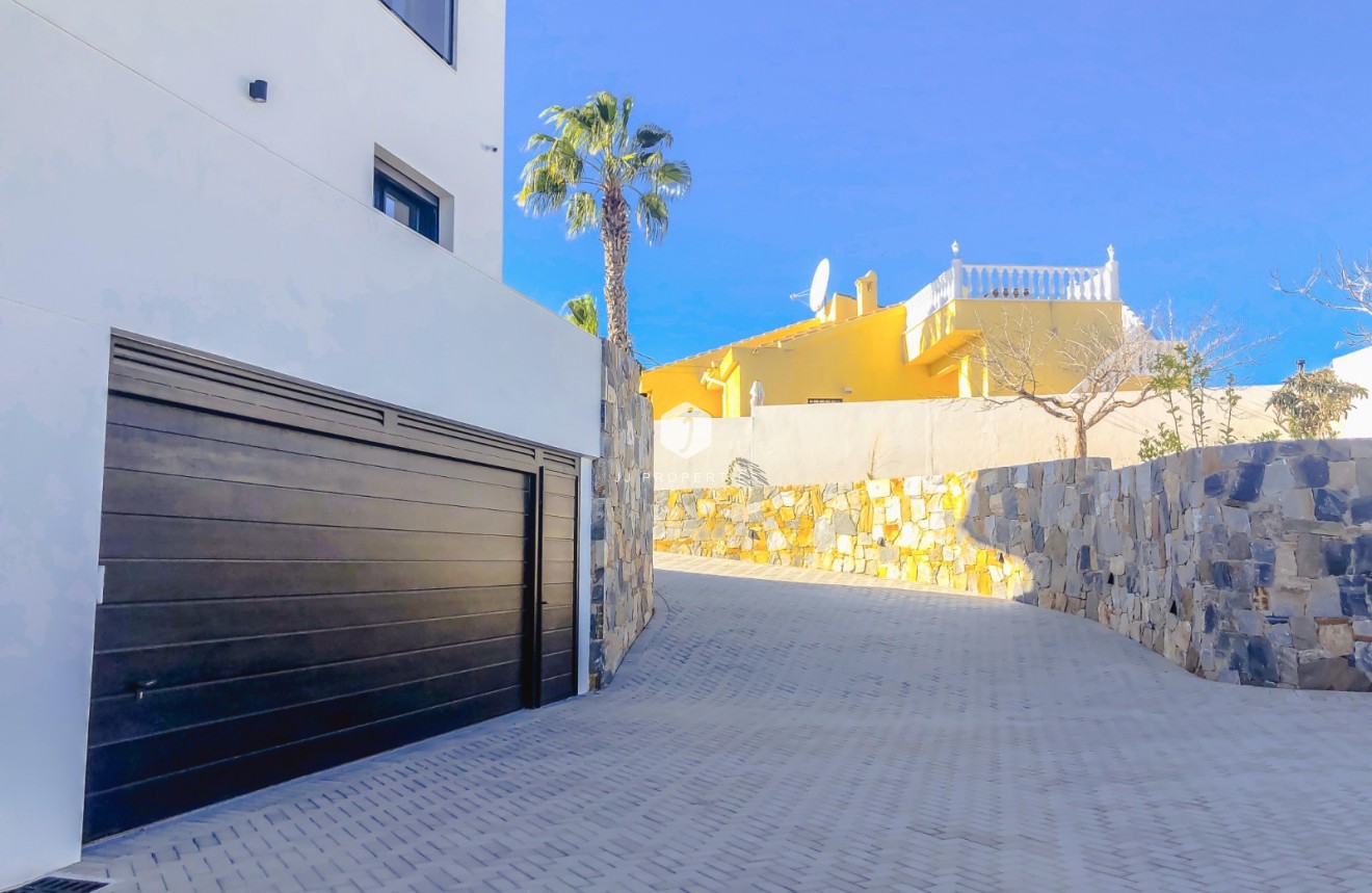 Resale - Villa -
Ciudad Quesada - Costa Blanca