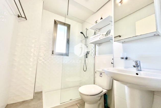 Aus zweiter Hand - Wohnung -
Los Dolses - Inland