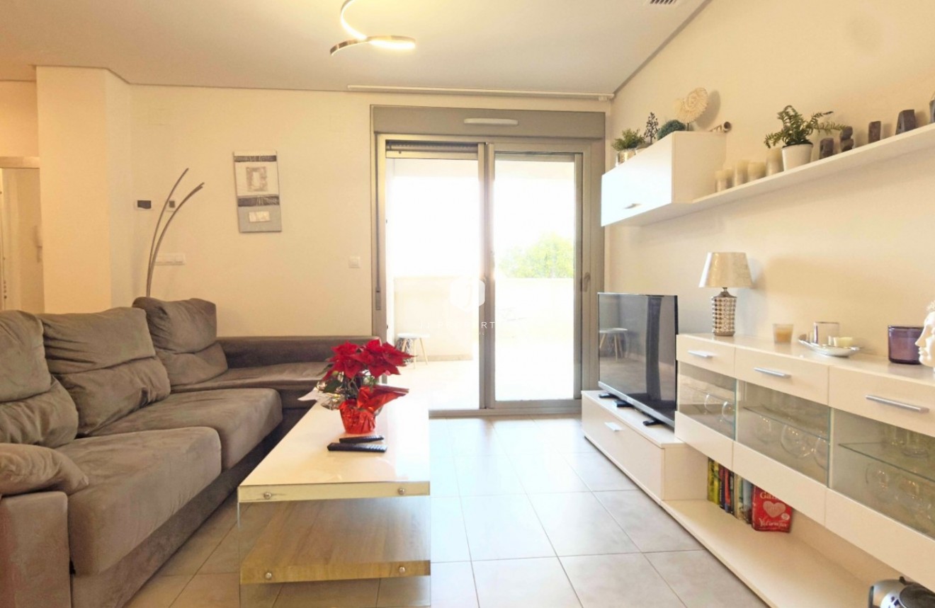 Resale - Apartment / flat -
Orihuela Costa - Costa Blanca