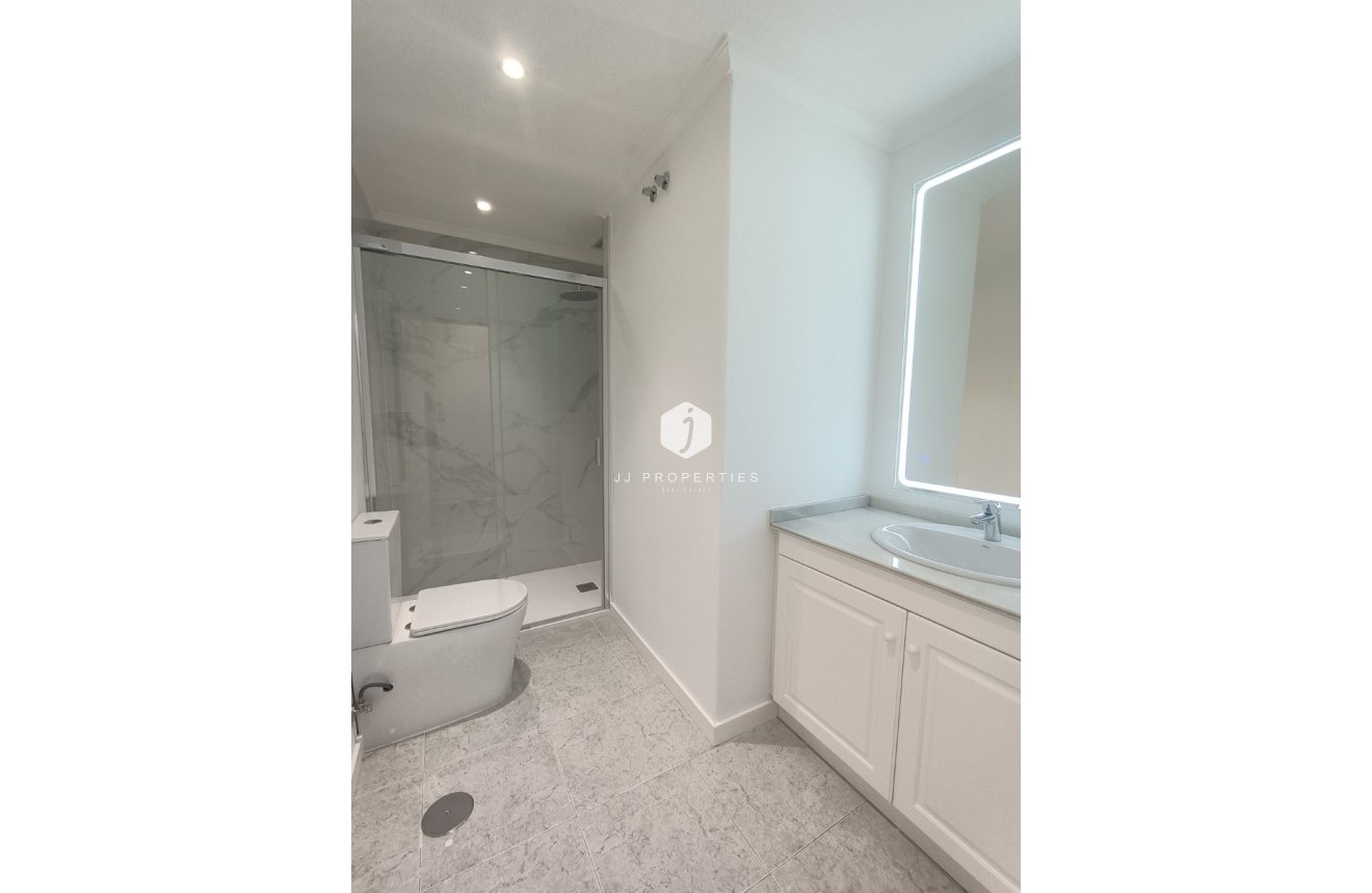 Resale - Apartment / flat -
Orihuela Costa - Costa Blanca