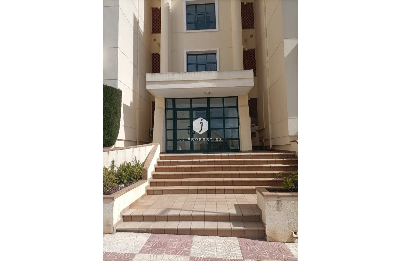 Resale - Apartment / flat -
Orihuela Costa - Costa Blanca