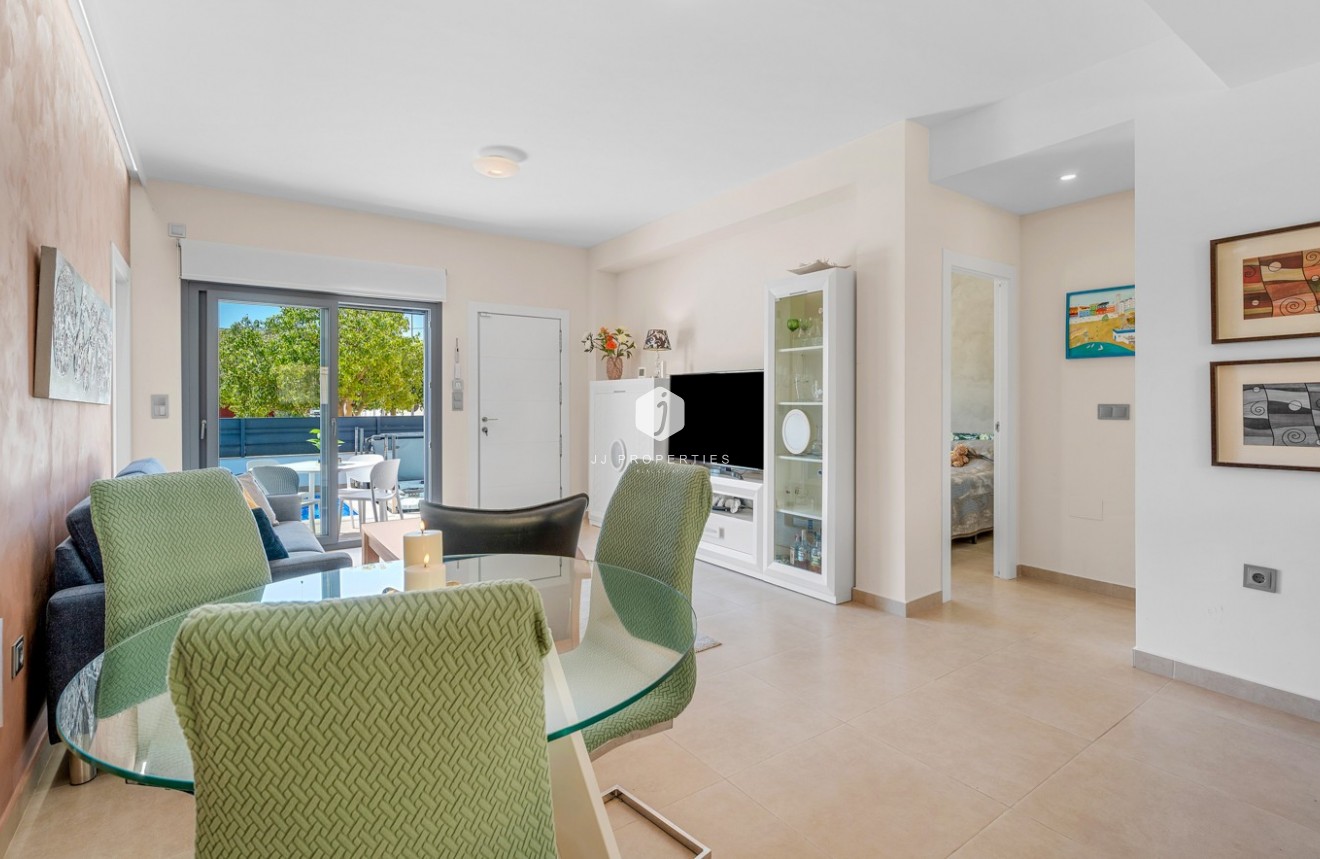 Resale - Chalet -
Formentera del Segura - Costa Blanca