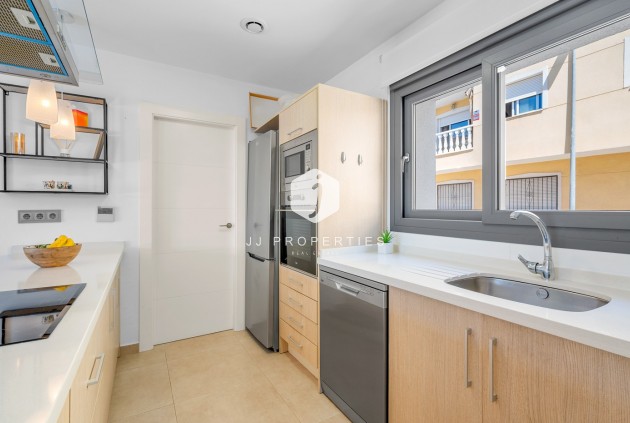 Resale - Chalet -
Formentera del Segura - Costa Blanca