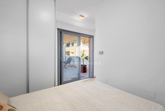 Resale - Chalet -
Formentera del Segura - Costa Blanca