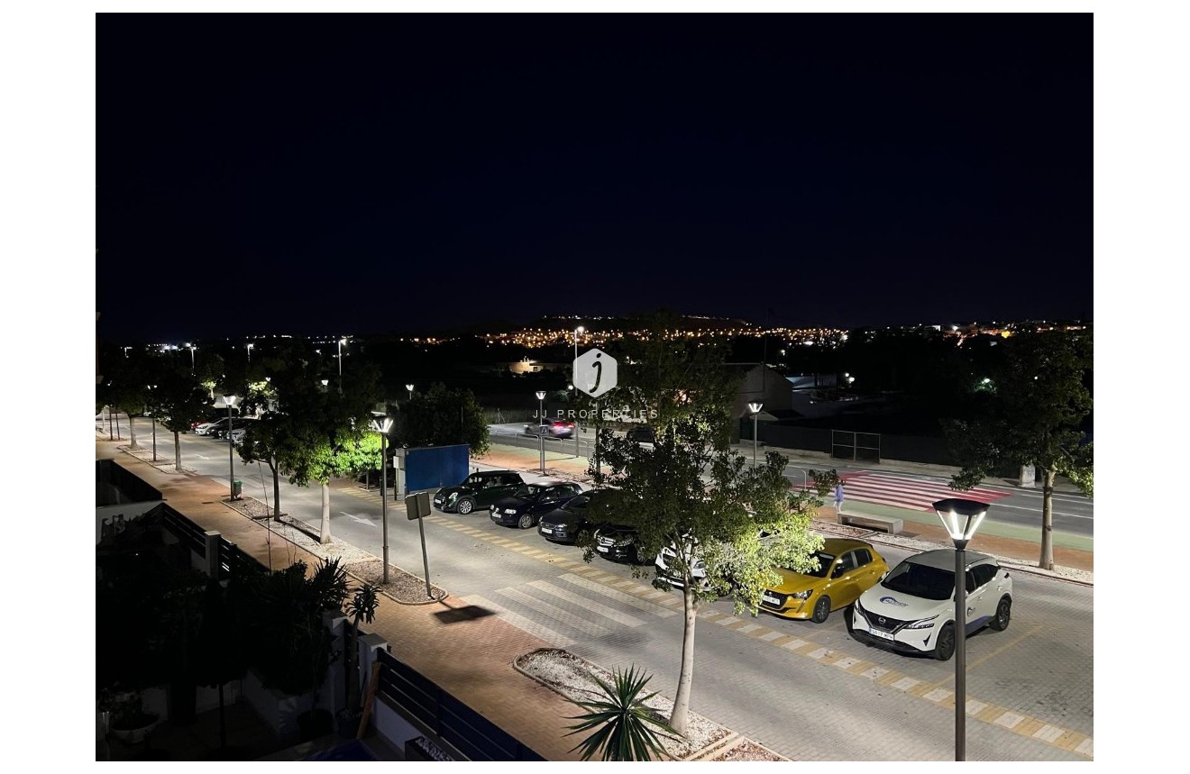 Resale - Chalet -
Formentera del Segura - Costa Blanca