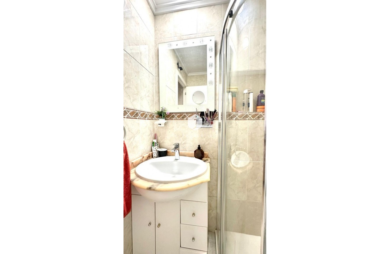 Resale - Villa -
Orihuela Costa - La Regia