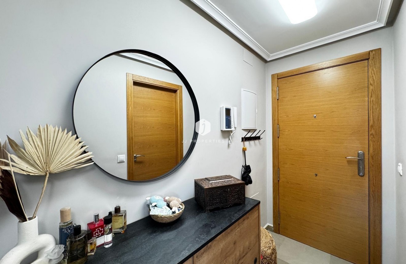 Aus zweiter Hand - Wohnung -
Torrevieja - Playa del Cura