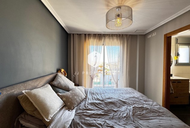 Aus zweiter Hand - Wohnung -
Torrevieja - Playa del Cura